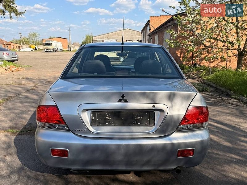 Седан Mitsubishi Lancer 2008 в Ахтырке