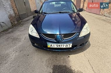 Седан Mitsubishi Lancer 2004 в Києві