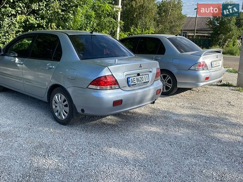 Седан Mitsubishi Lancer 2006 в Днепре