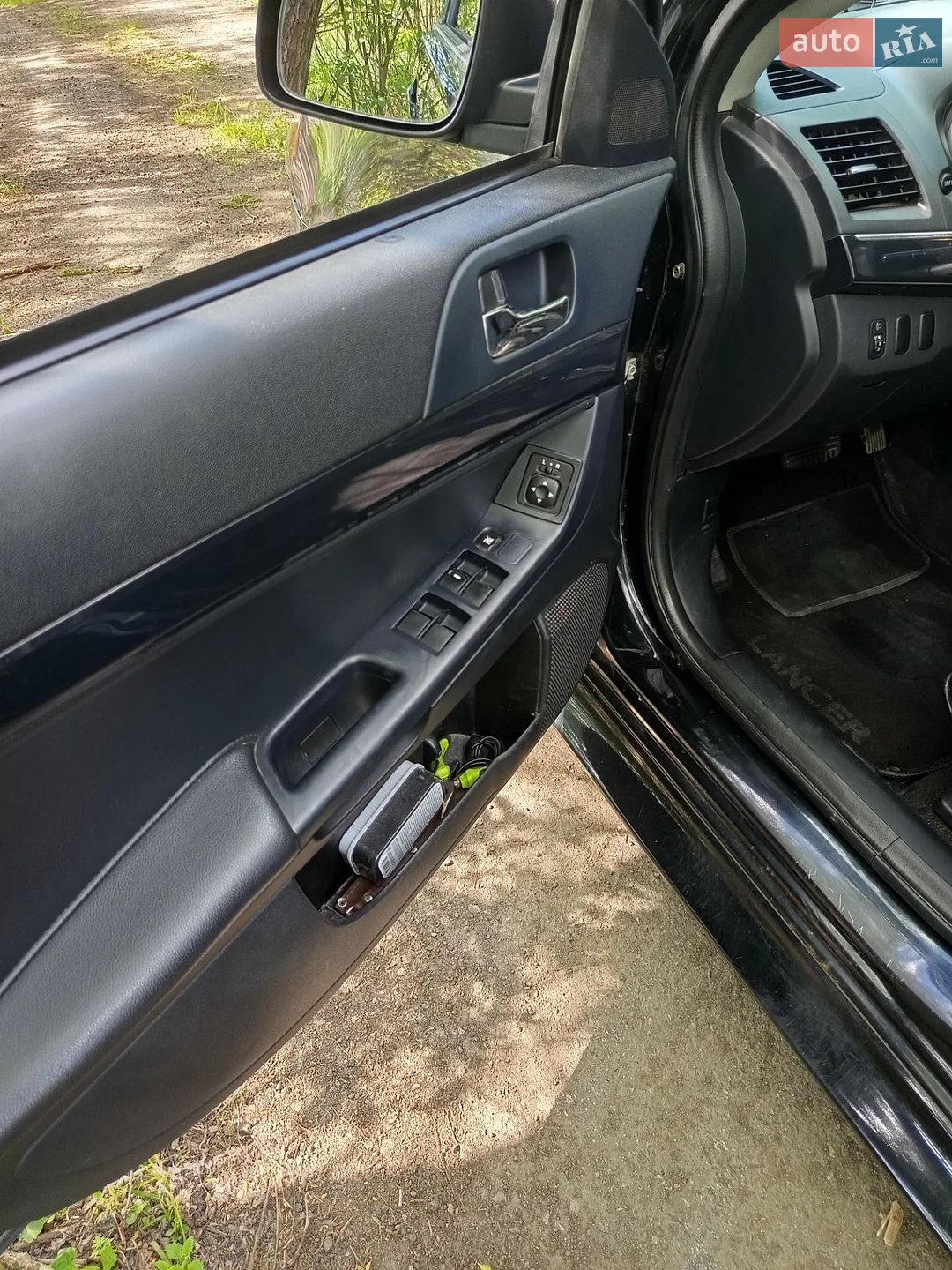 2012 Mitsubishi Lancer - мініатюра 15
