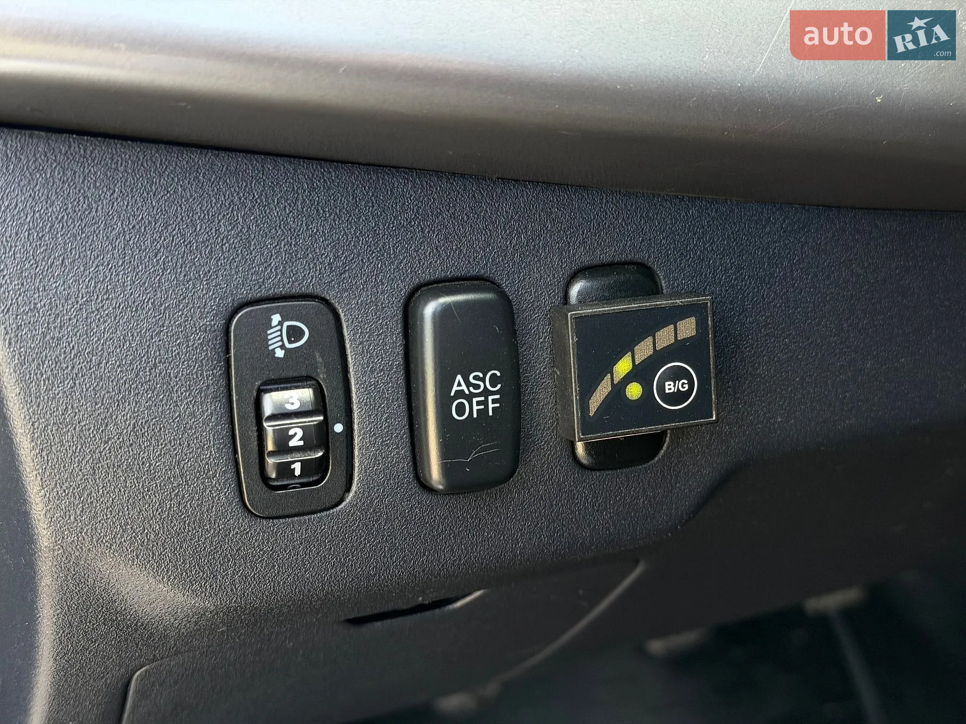 2010 Mitsubishi Lancer - мініатюра 38
