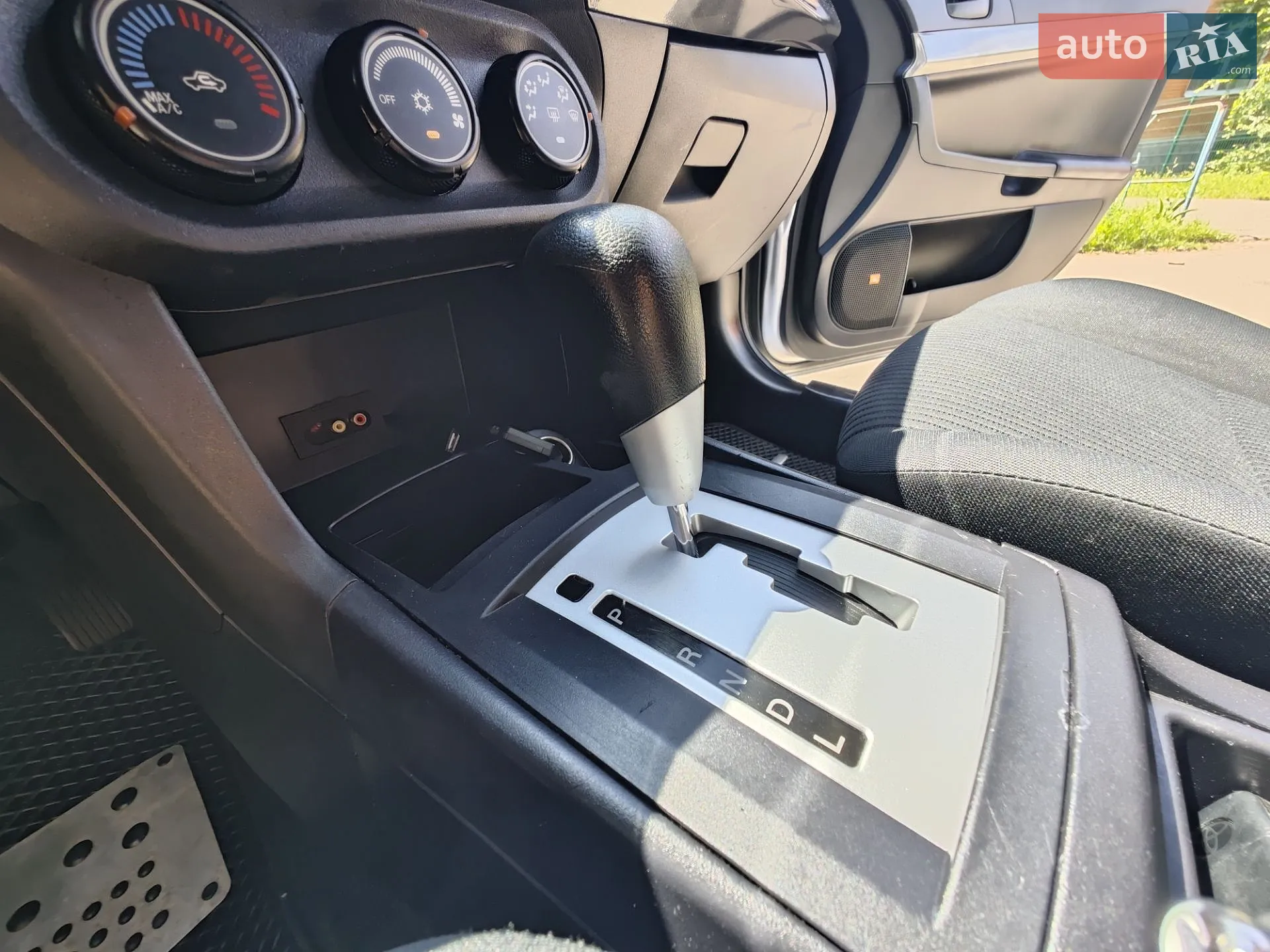 2014 Mitsubishi Lancer - мініатюра 24