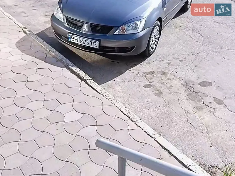 Mitsubishi Lancer