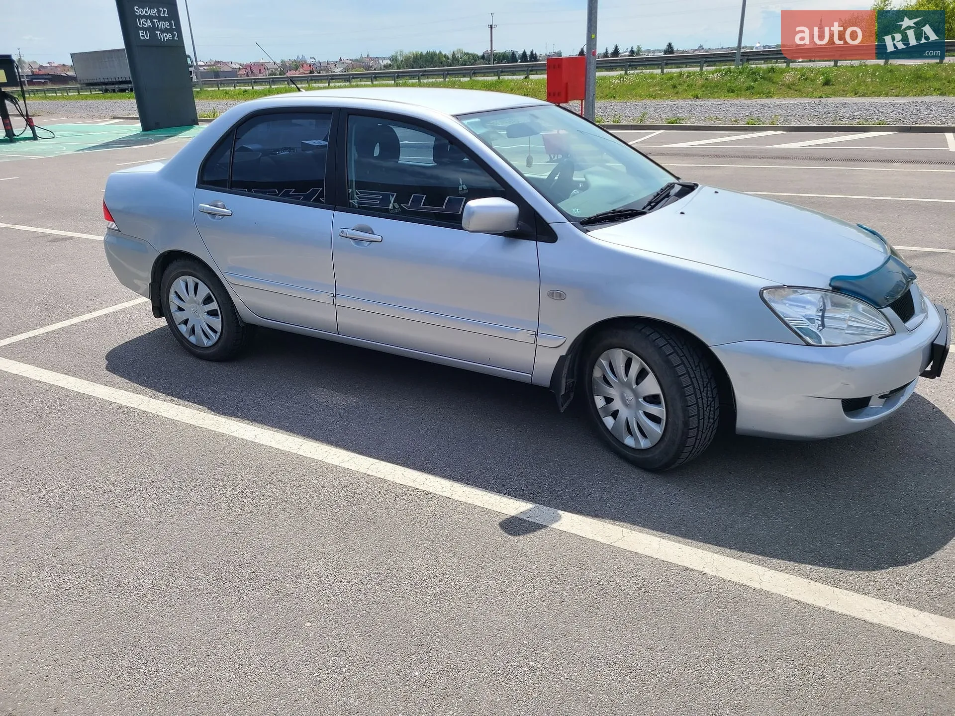 2011 Mitsubishi Lancer - мініатюра 4