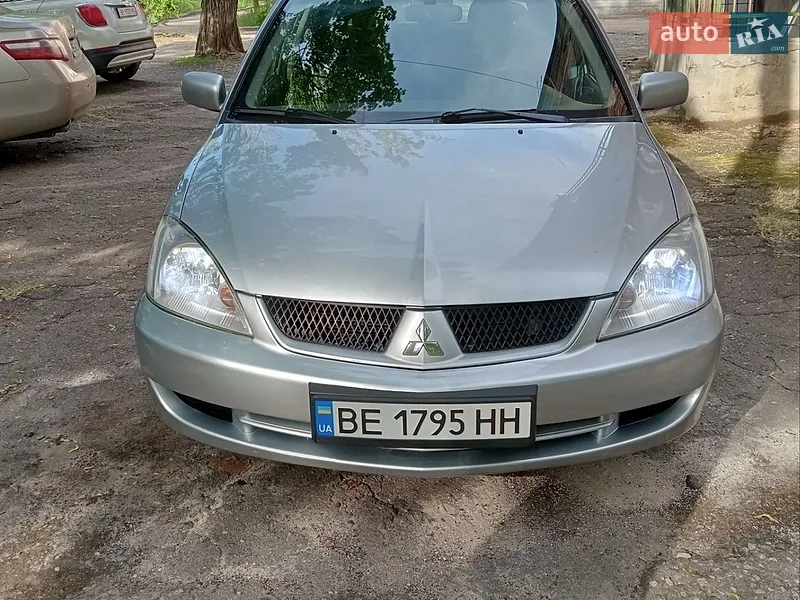 Mitsubishi Lancer
