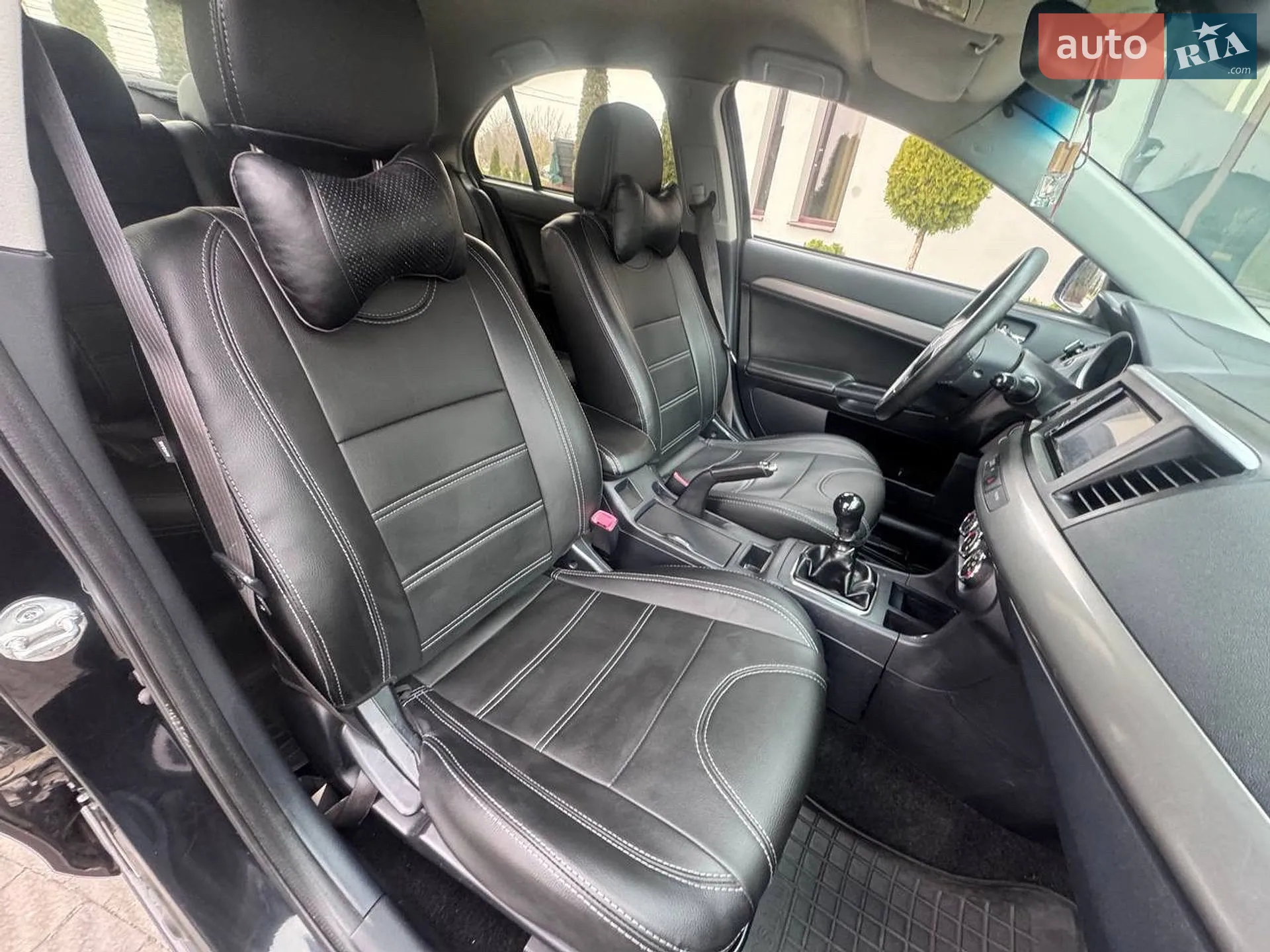 2011 Mitsubishi Lancer - мініатюра 37