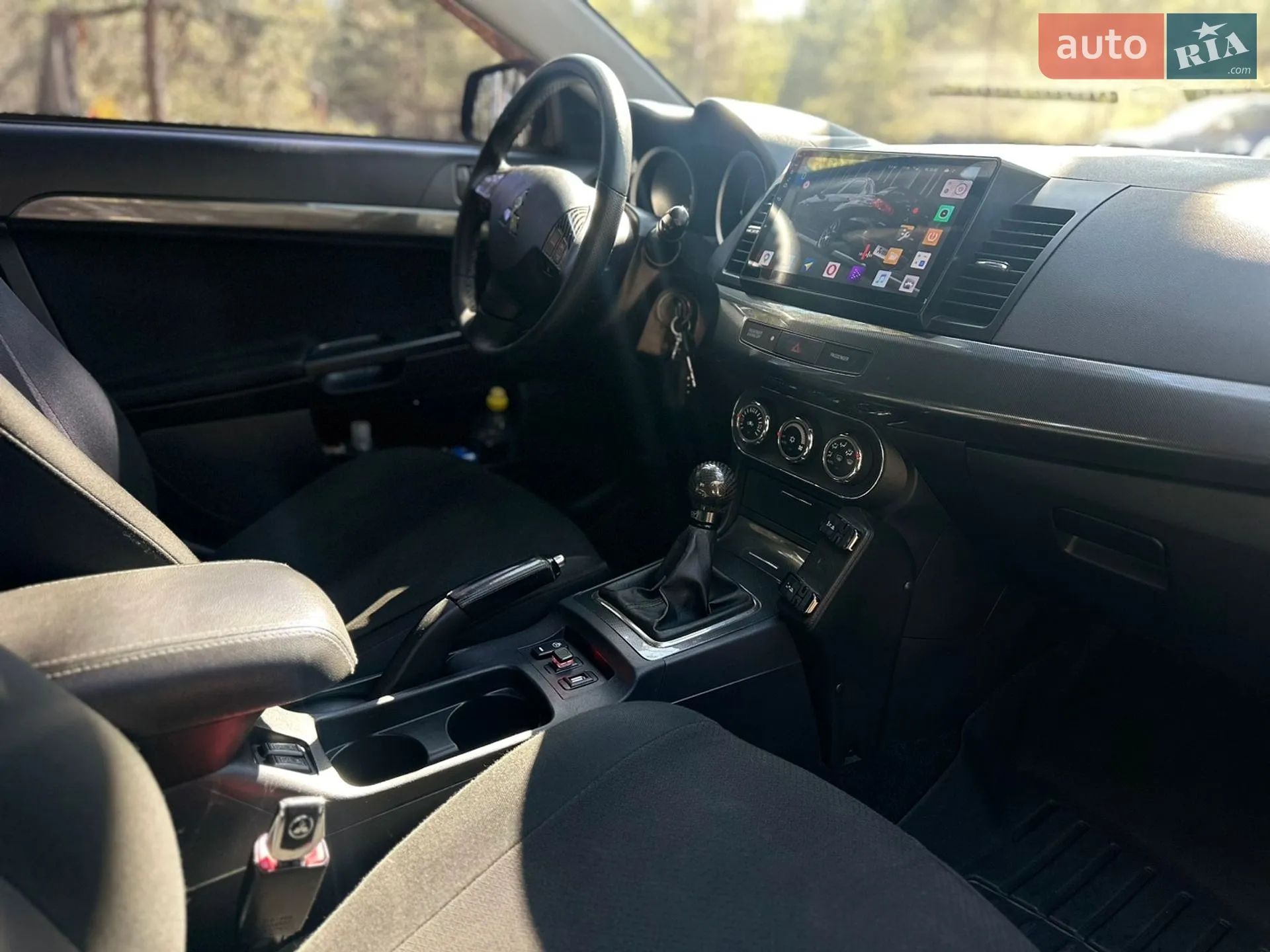 2011 Mitsubishi Lancer - мініатюра 19