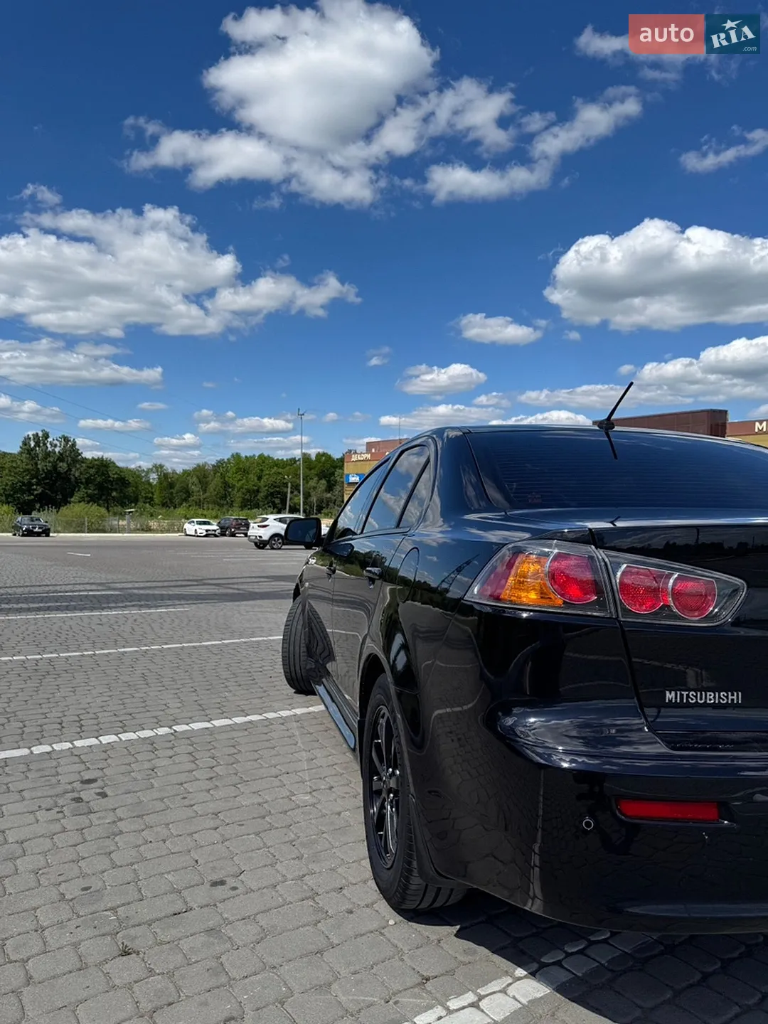 2011 Mitsubishi Lancer - мініатюра 11