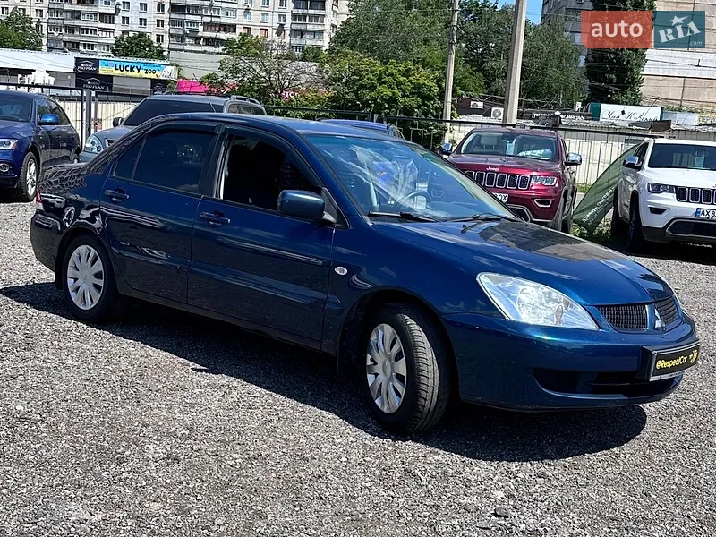 Mitsubishi Lancer