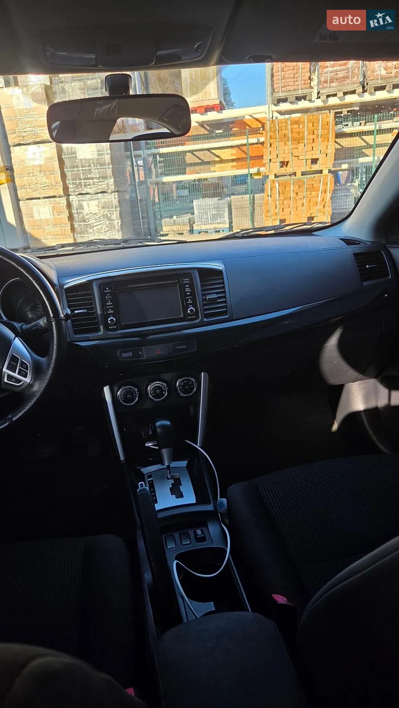 2016 Mitsubishi Lancer - мініатюра 5