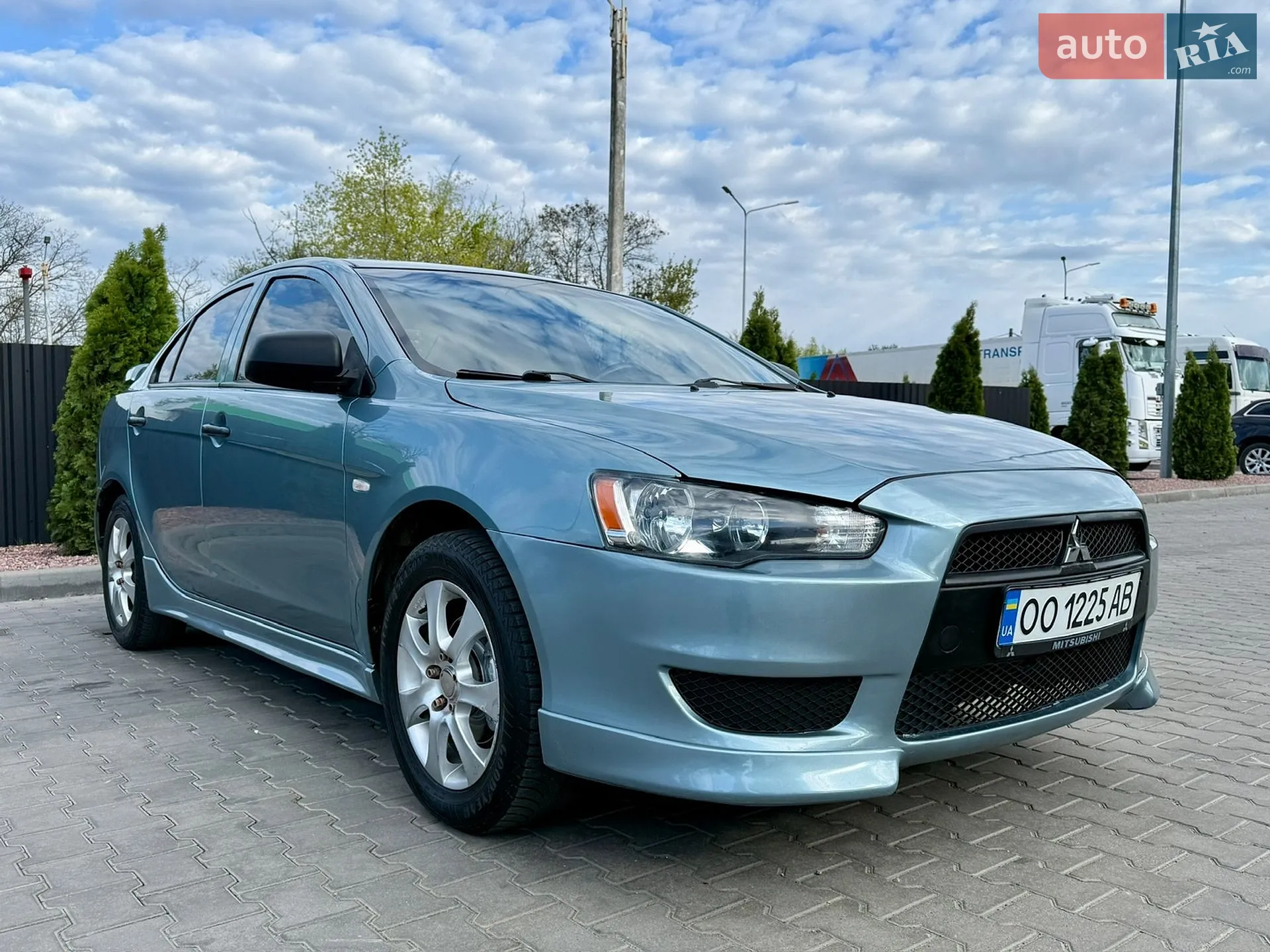 2010 Mitsubishi Lancer - мініатюра 5