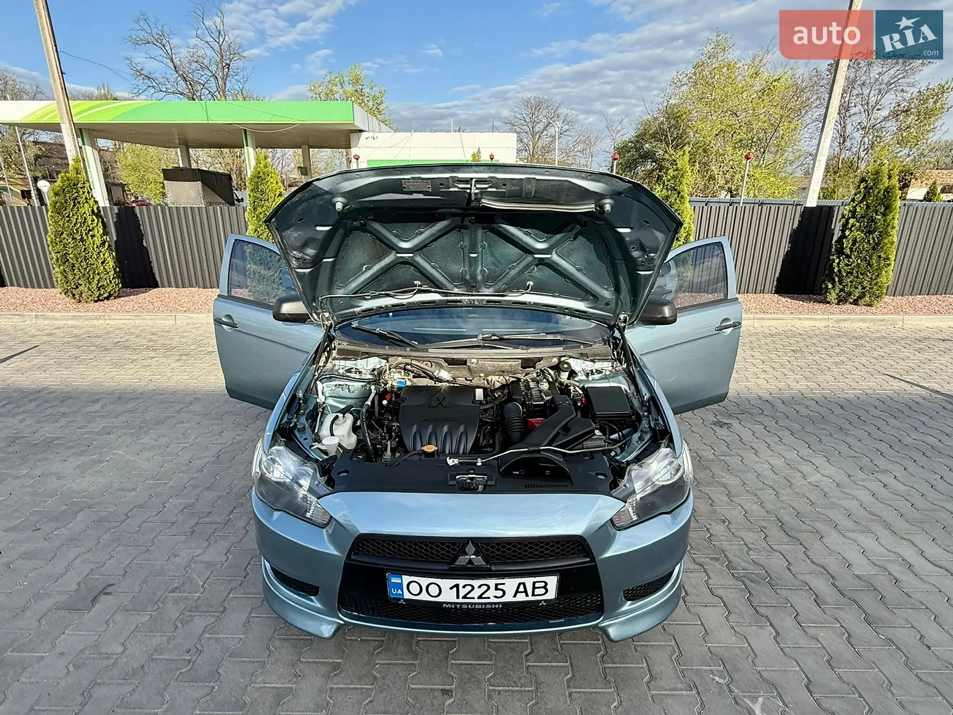 2010 Mitsubishi Lancer - мініатюра 23
