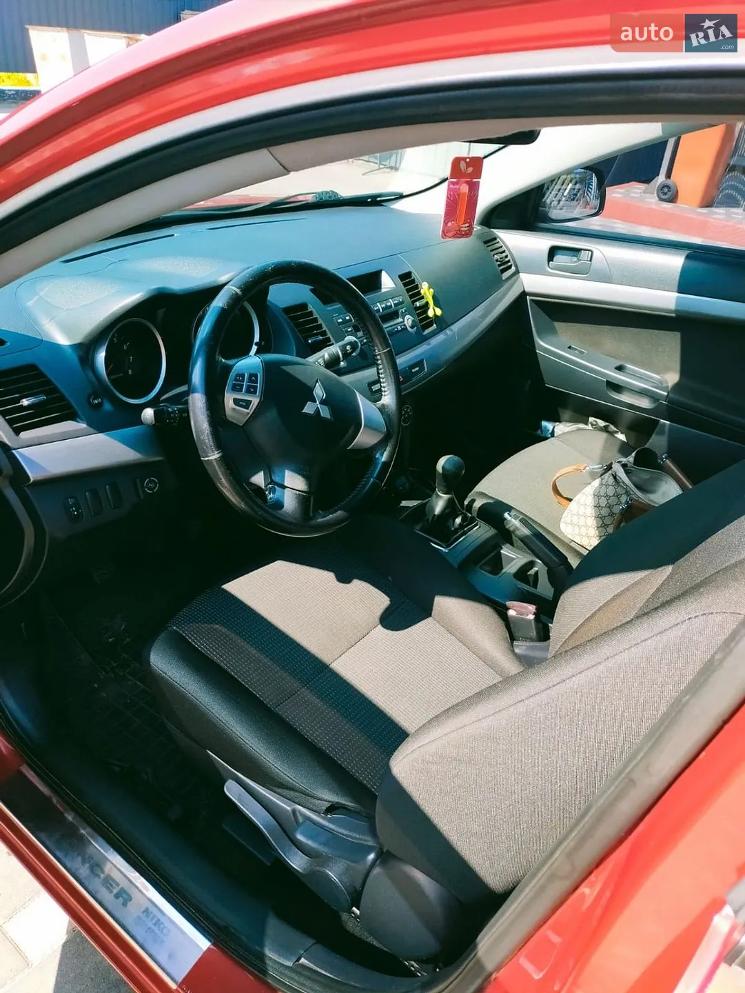 2011 Mitsubishi Lancer - мініатюра 4