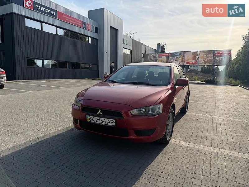 Mitsubishi Lancer