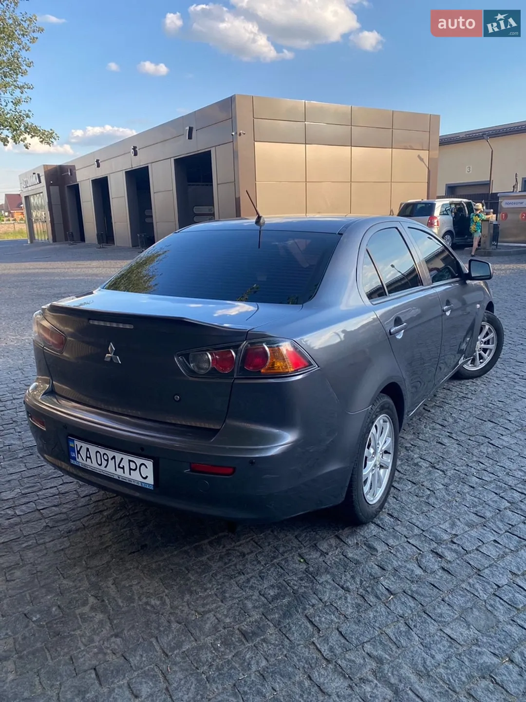 2010 Mitsubishi Lancer - мініатюра 3
