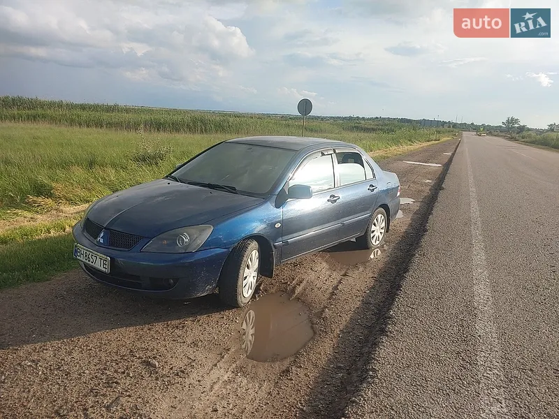 Mitsubishi Lancer