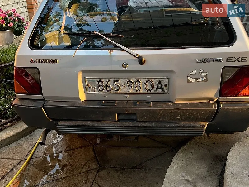 Mitsubishi Lancer 1991