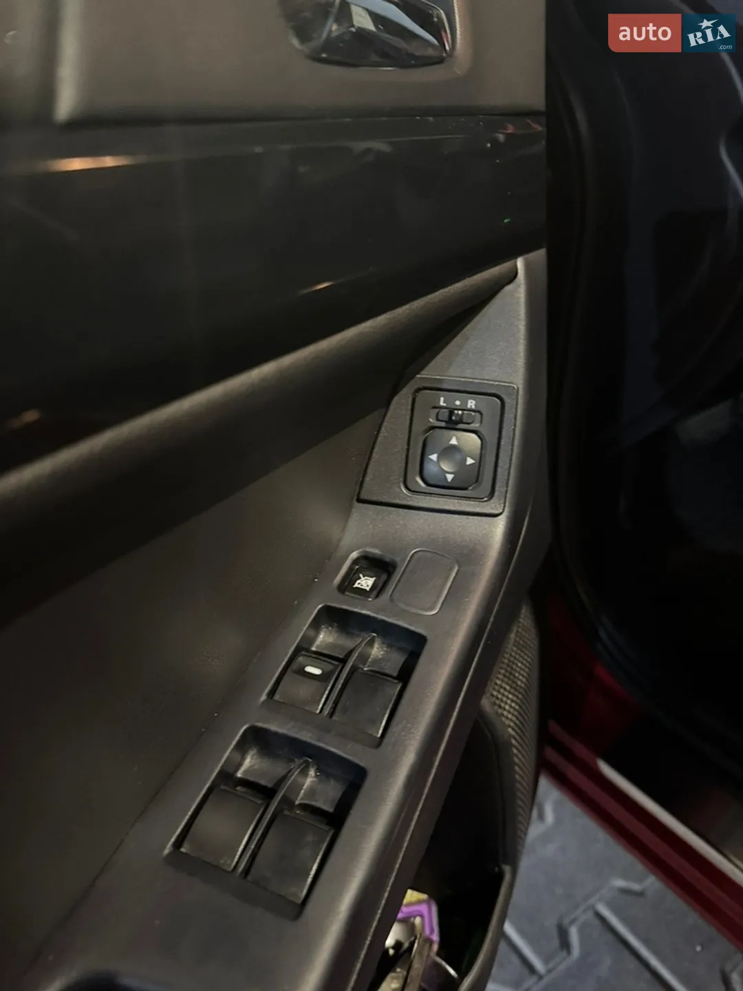 2012 Mitsubishi Lancer - мініатюра 11