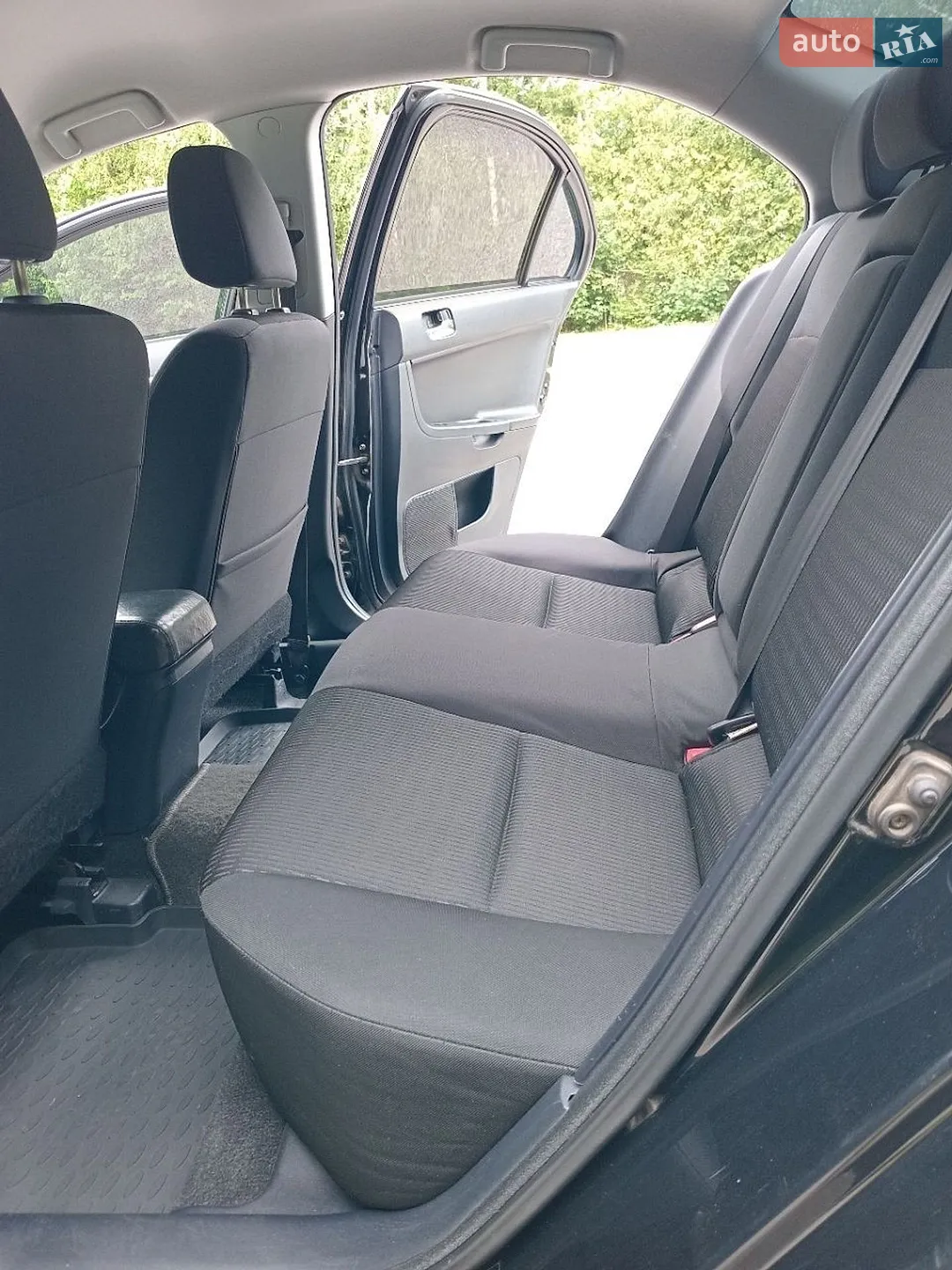 2012 Mitsubishi Lancer - мініатюра 15
