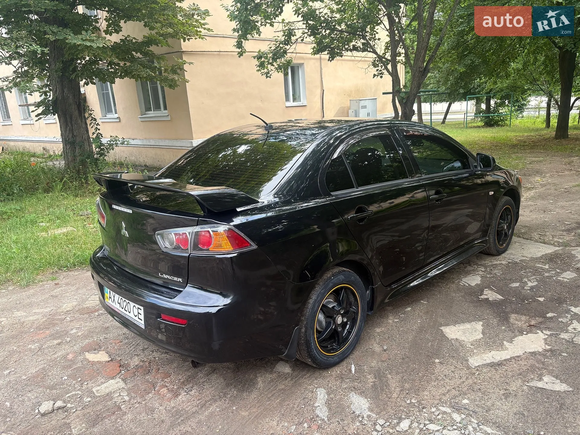 2011 Mitsubishi Lancer - мініатюра 9
