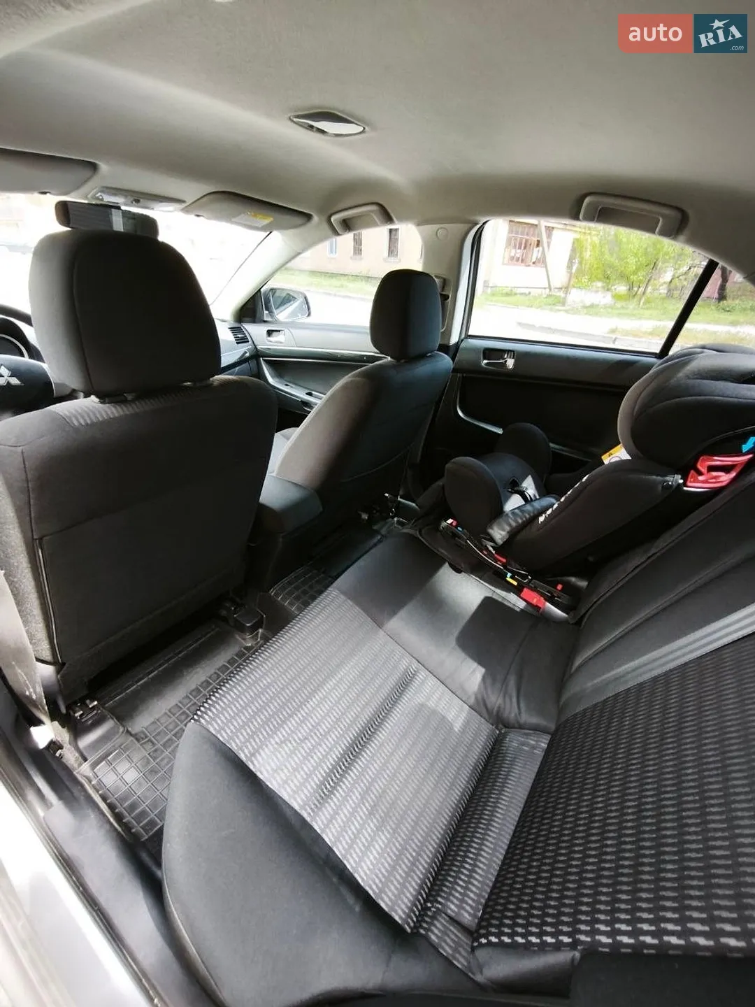 2012 Mitsubishi Lancer - мініатюра 13