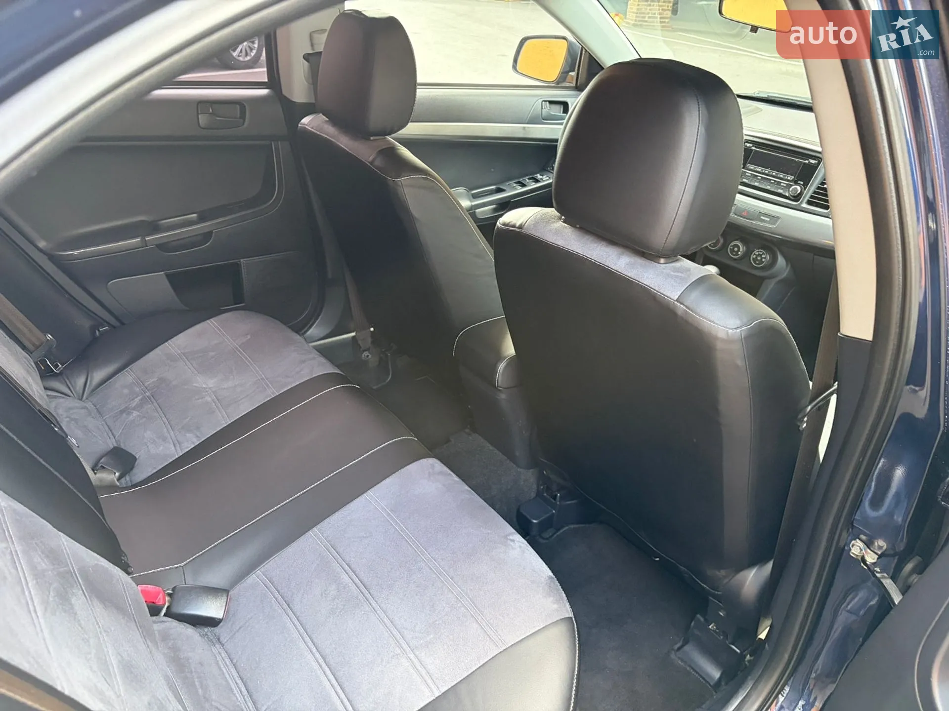 2014 Mitsubishi Lancer - мініатюра 21