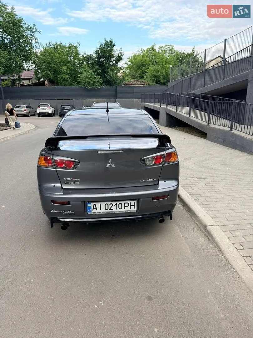 2011 Mitsubishi Lancer - мініатюра 3