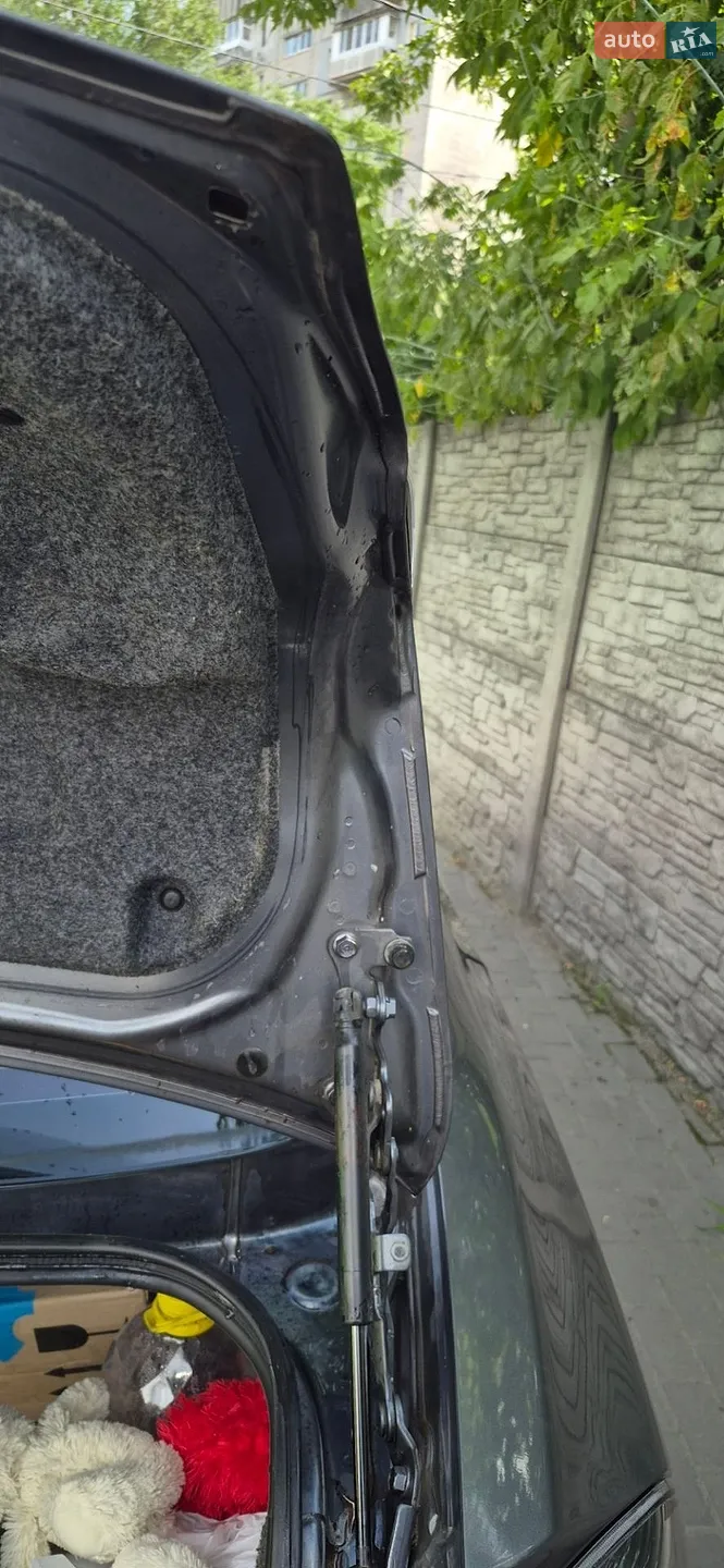 2011 Mitsubishi Lancer - мініатюра 24