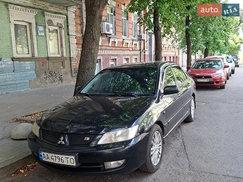 Mitsubishi Lancer