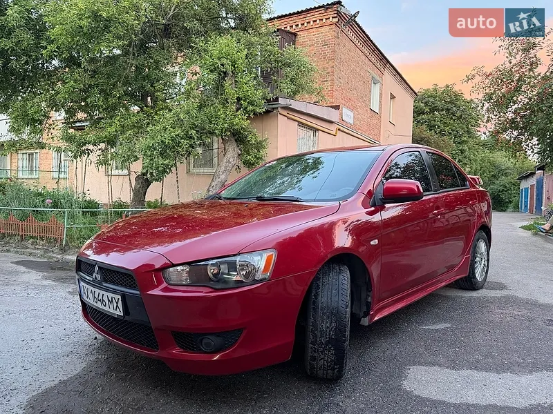 Mitsubishi Lancer