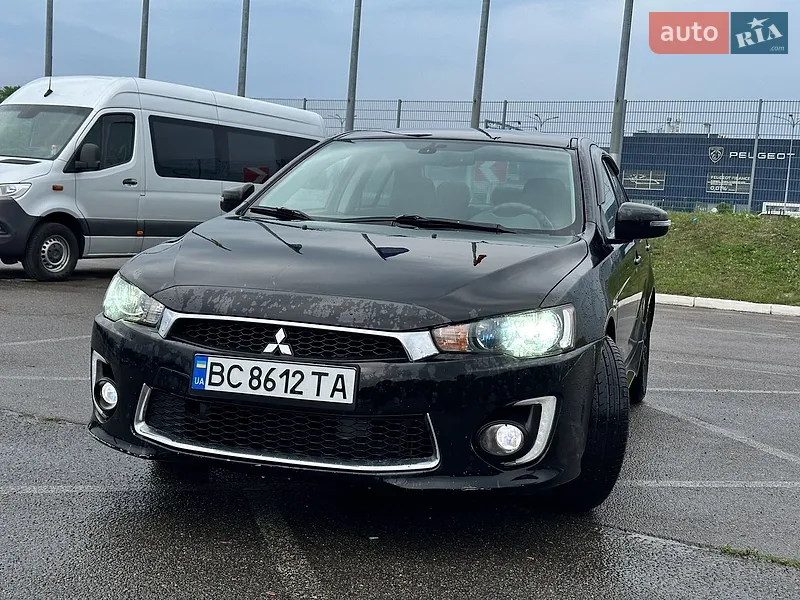 Mitsubishi Lancer