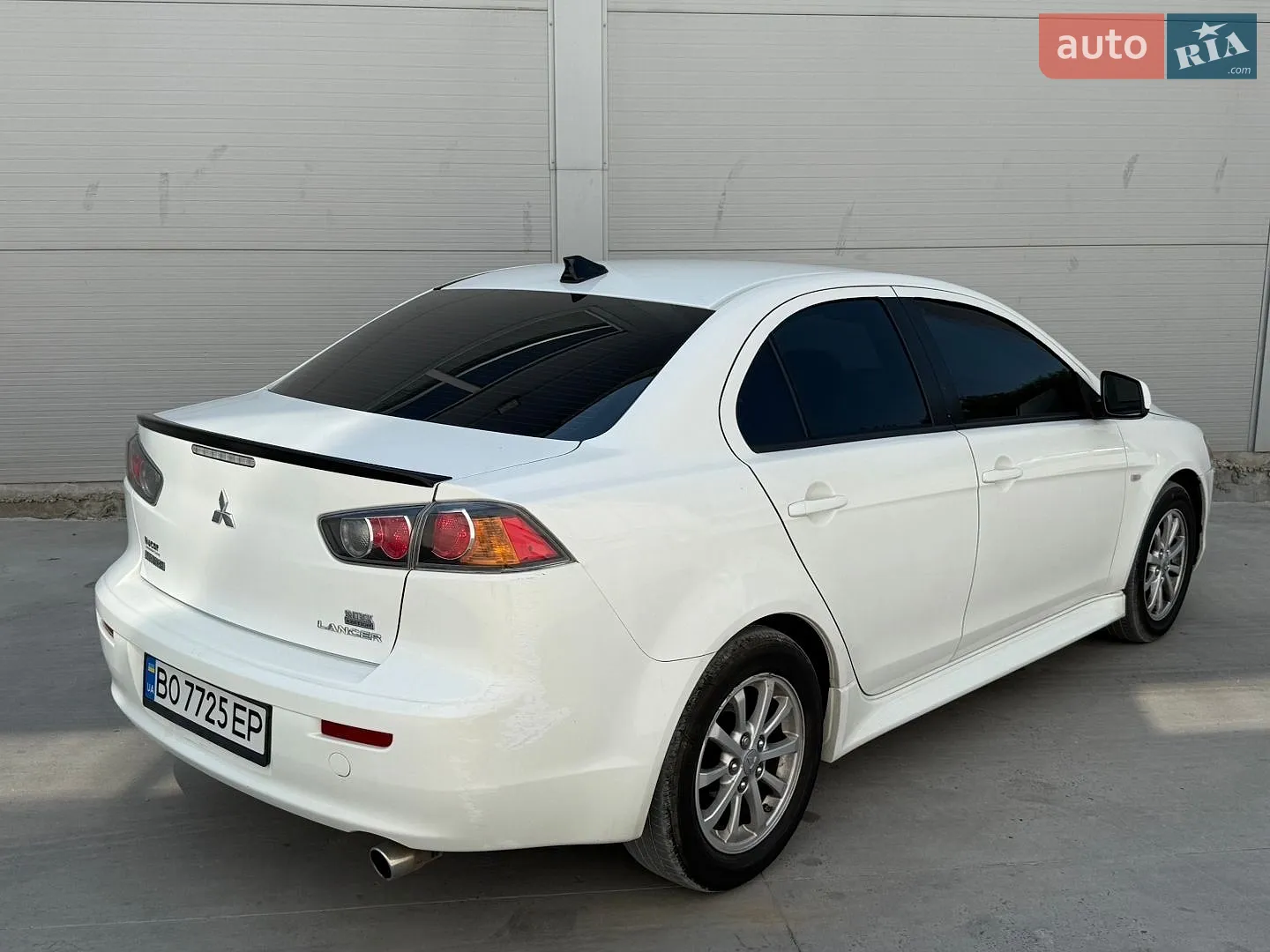 2010 Mitsubishi Lancer - мініатюра 23