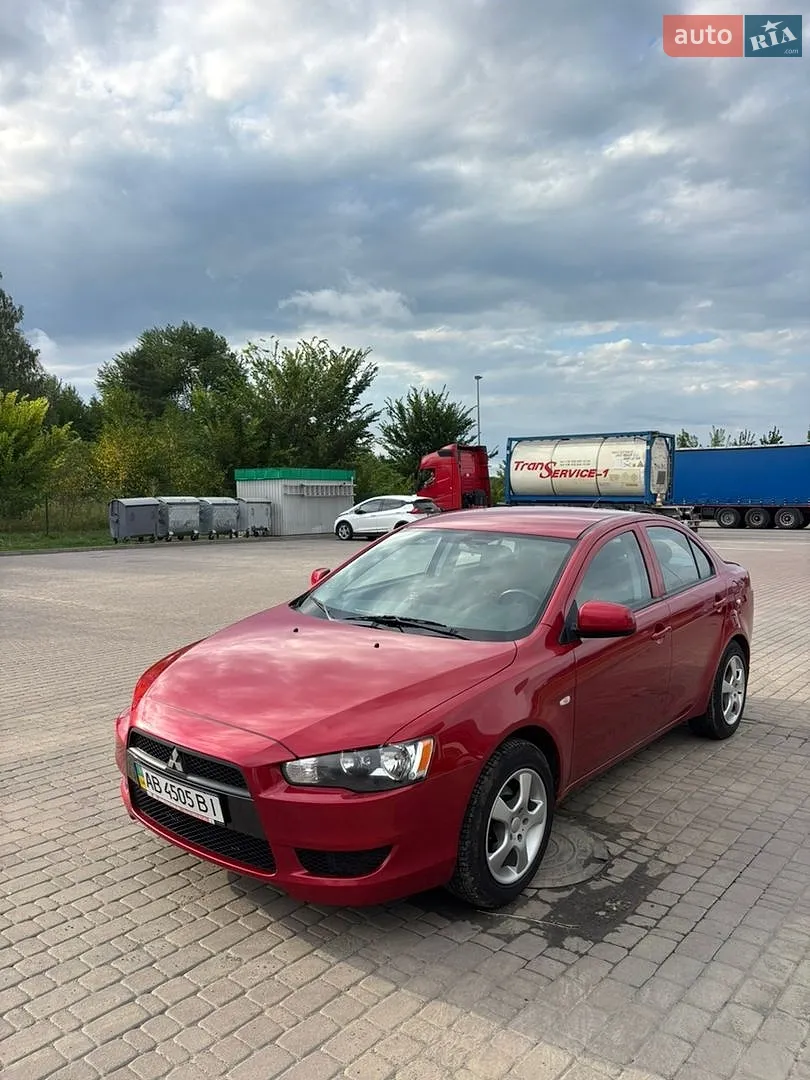 2011 Mitsubishi Lancer - мініатюра 2
