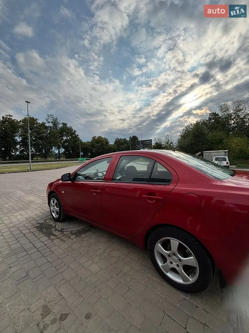 2011 Mitsubishi Lancer - мініатюра 5
