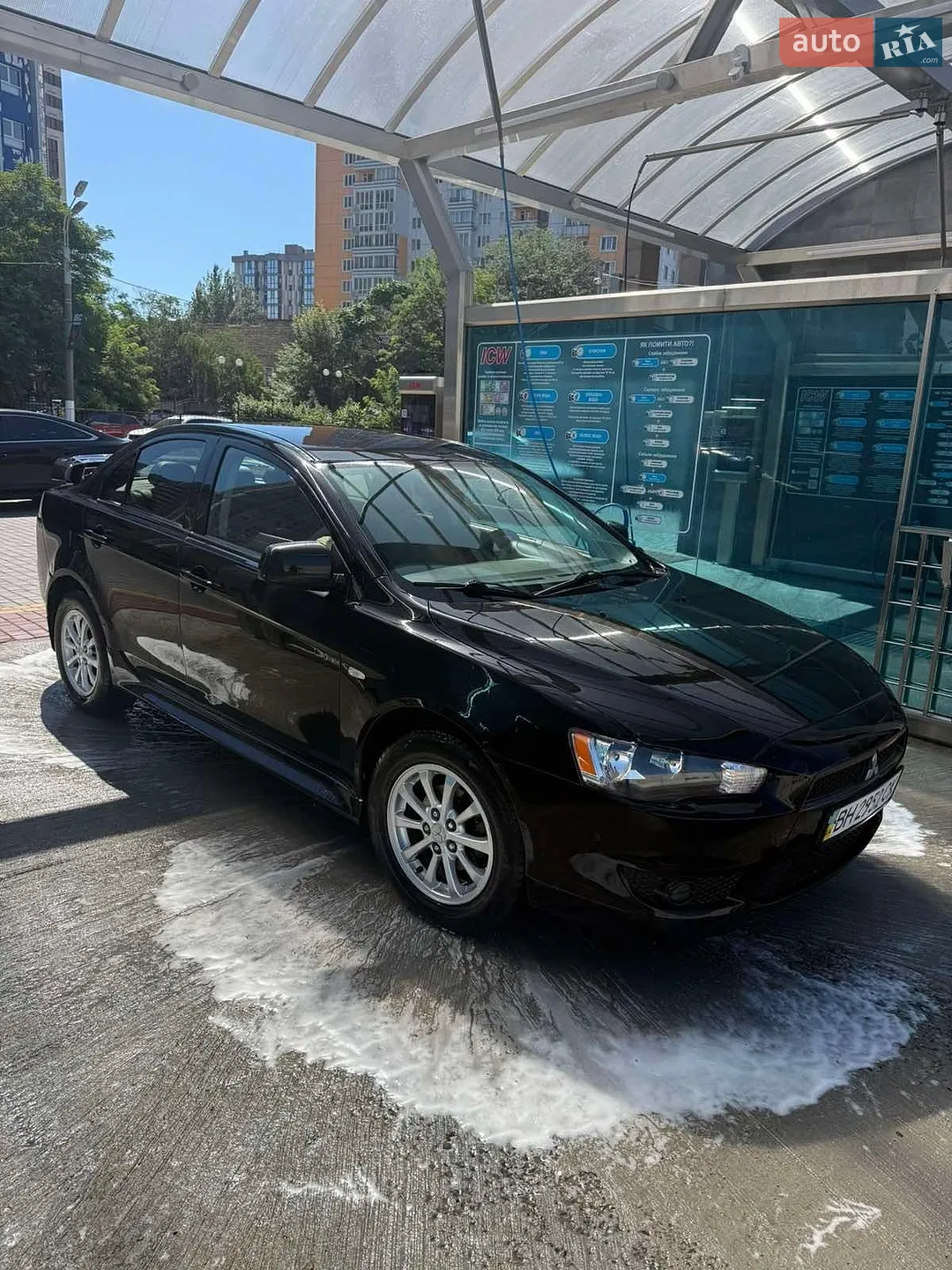 2010 Mitsubishi Lancer - фото 1