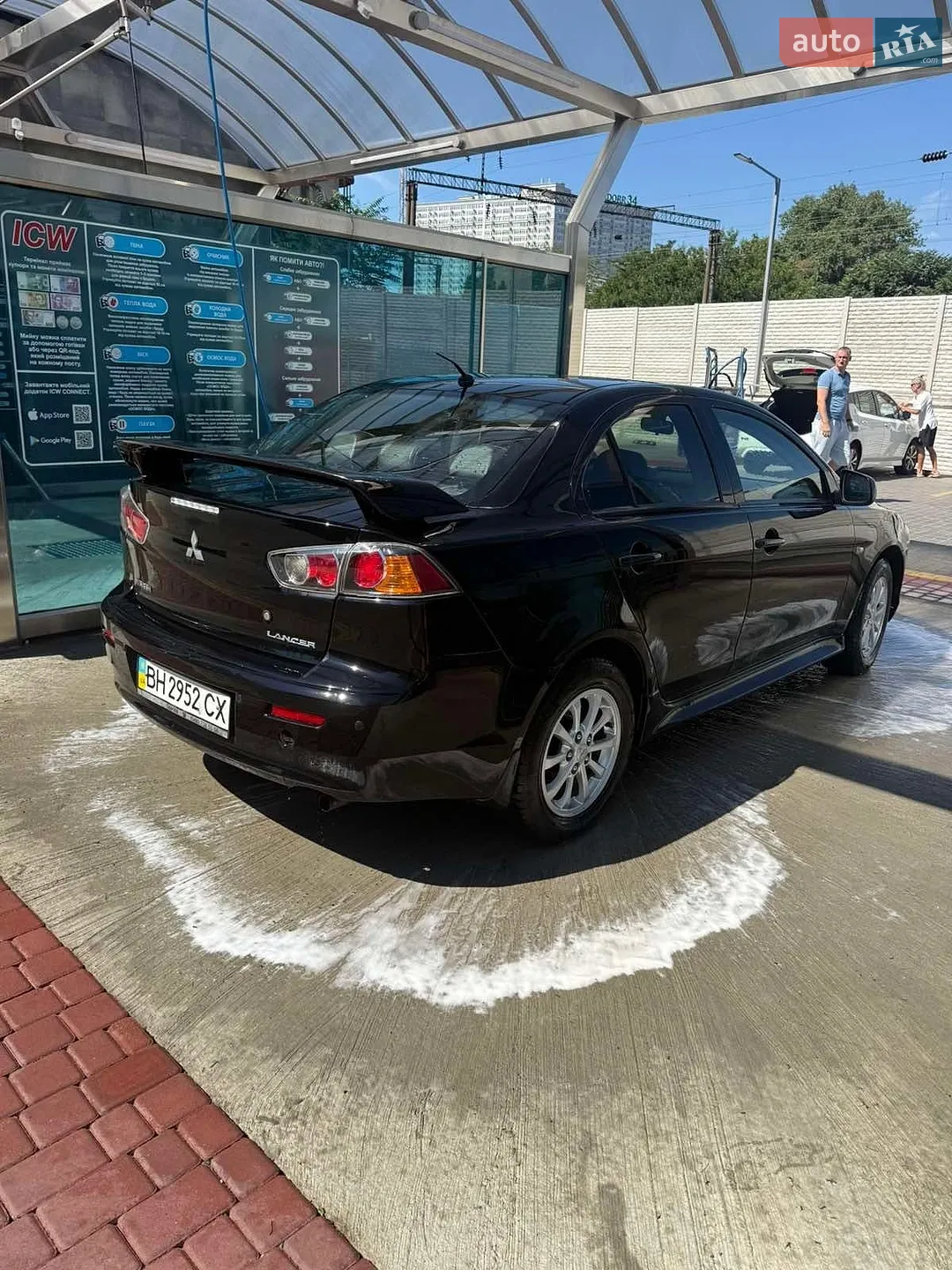 2010 Mitsubishi Lancer - мініатюра 8