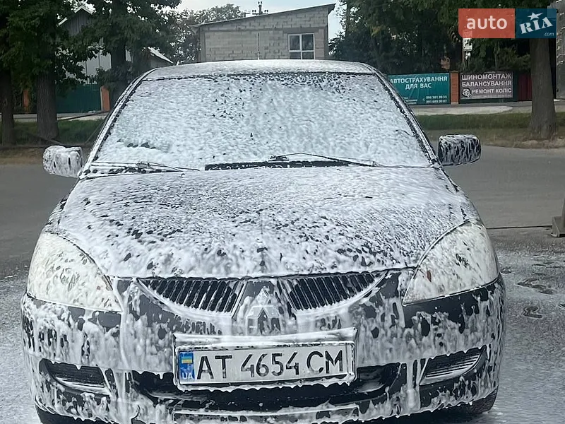 Mitsubishi Lancer 2004