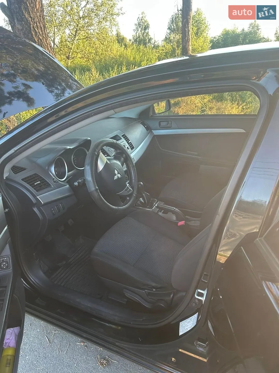 2011 Mitsubishi Lancer - мініатюра 12