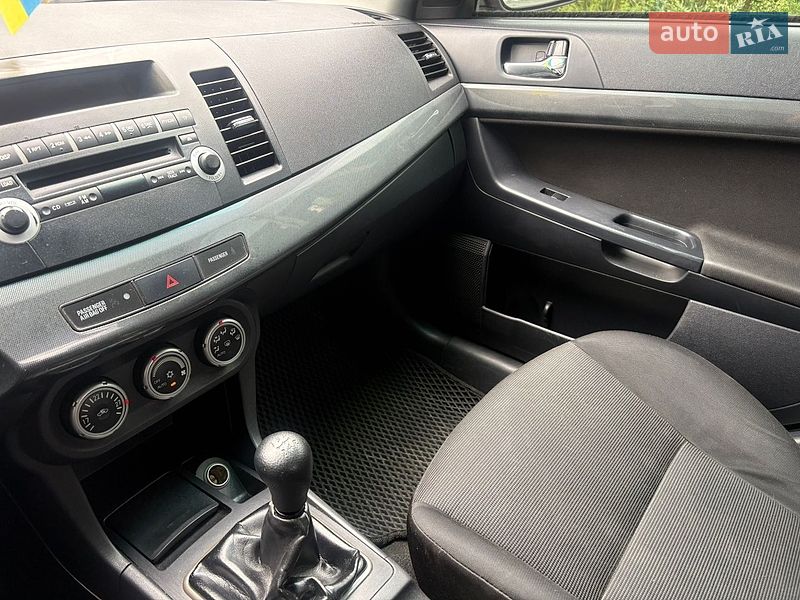 Седан Mitsubishi Lancer 2007 в Львове