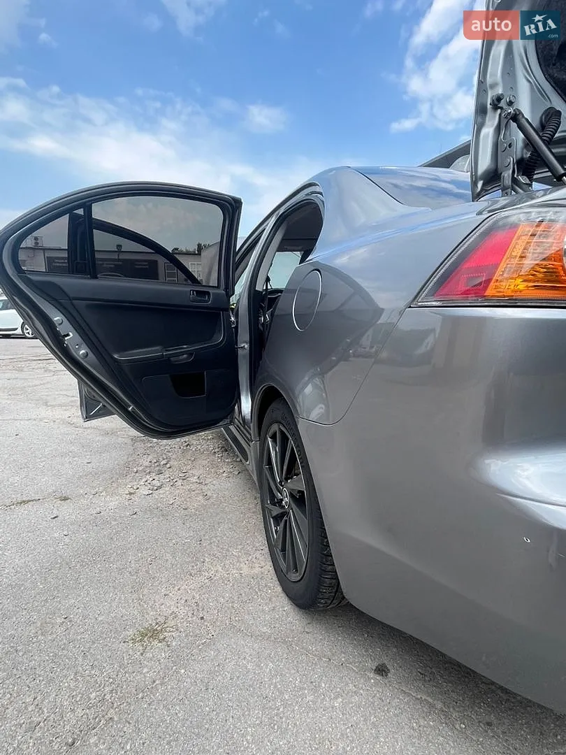2013 Mitsubishi Lancer - мініатюра 6
