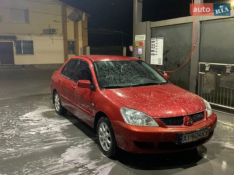 Mitsubishi Lancer