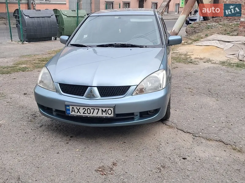 Mitsubishi Lancer