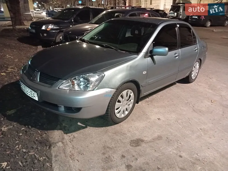 Mitsubishi Lancer