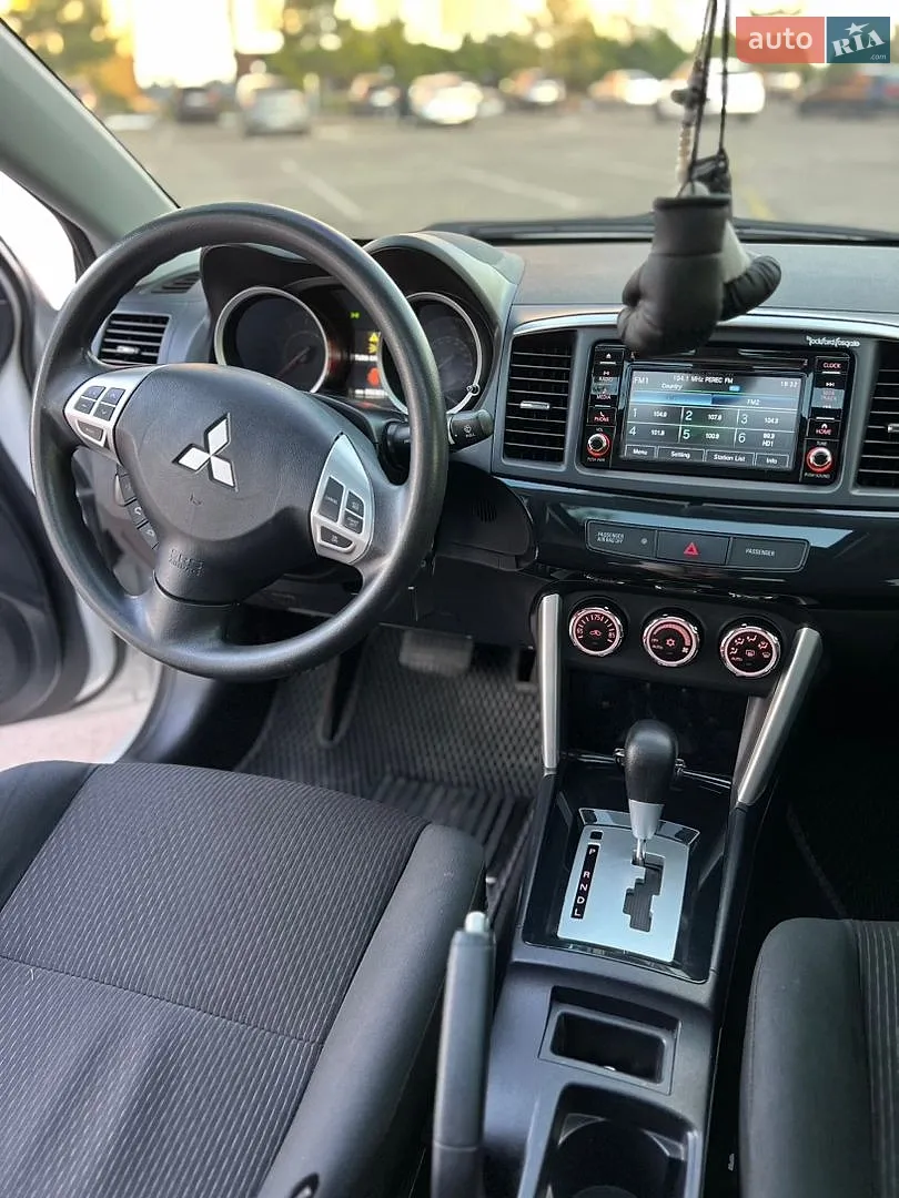 2015 Mitsubishi Lancer - мініатюра 11