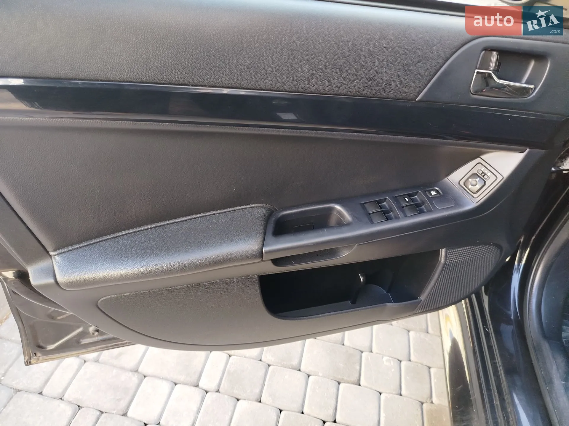 2012 Mitsubishi Lancer - мініатюра 15