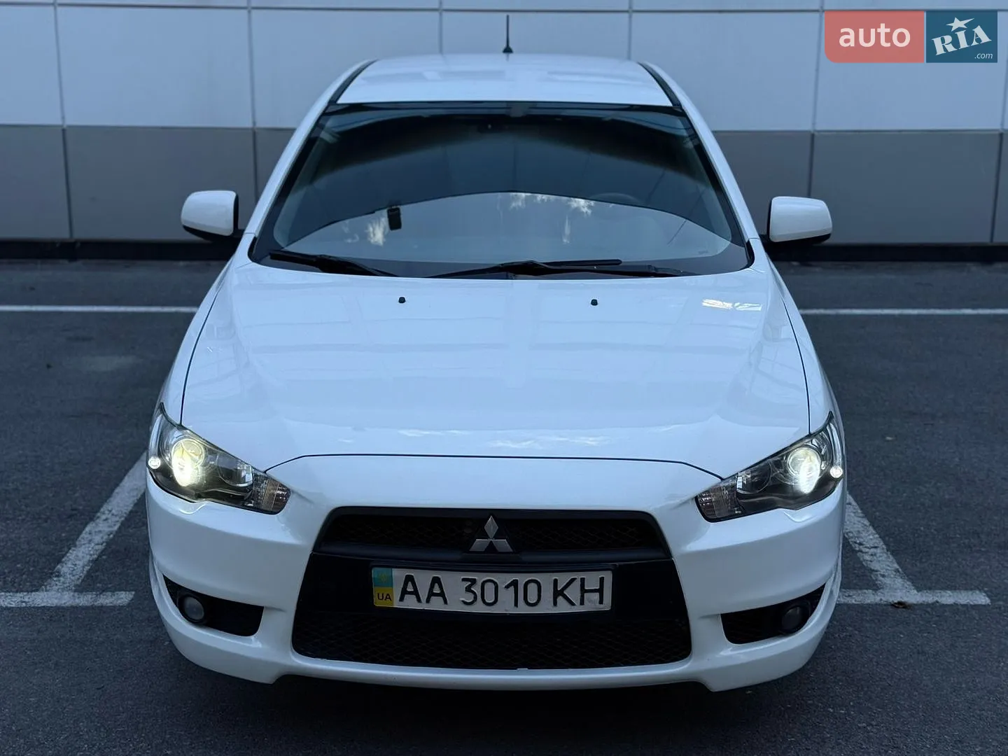 2010 Mitsubishi Lancer - мініатюра 12
