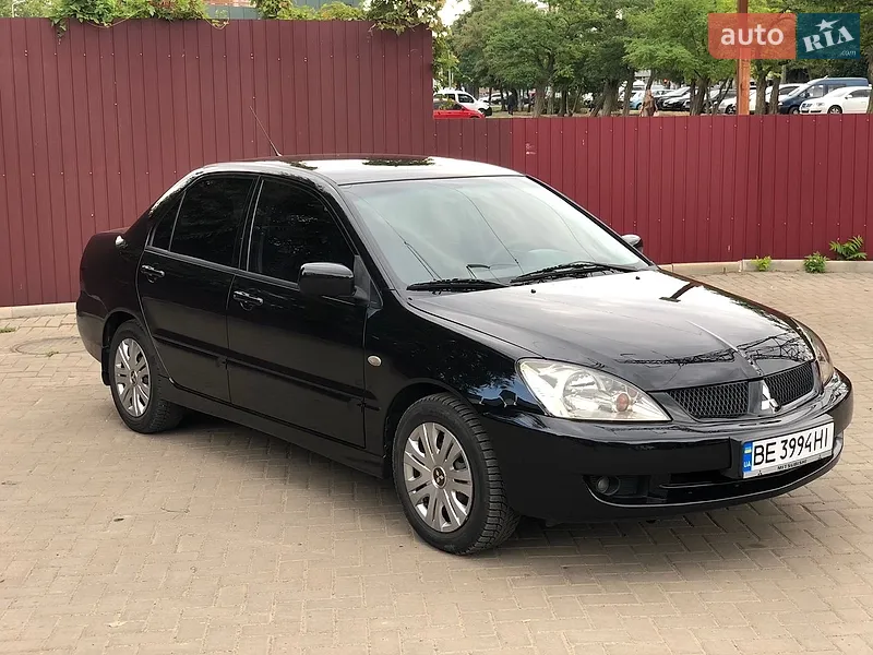 Mitsubishi Lancer