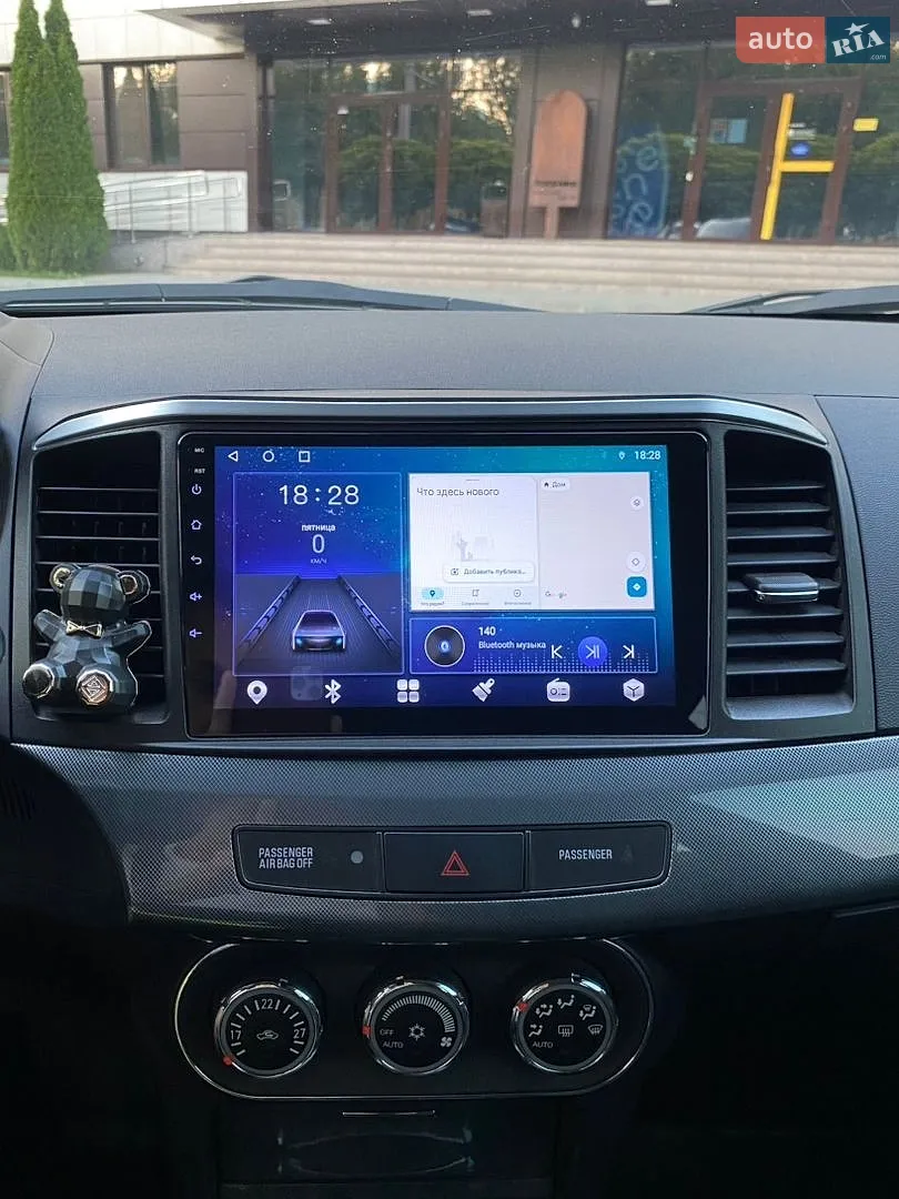 2011 Mitsubishi Lancer - мініатюра 16