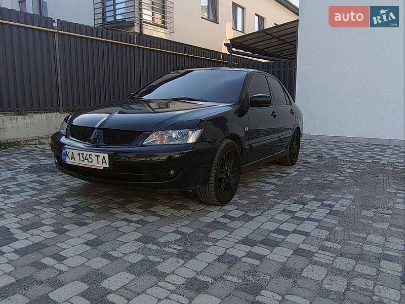 Седан Mitsubishi Lancer 2007 в Киеве