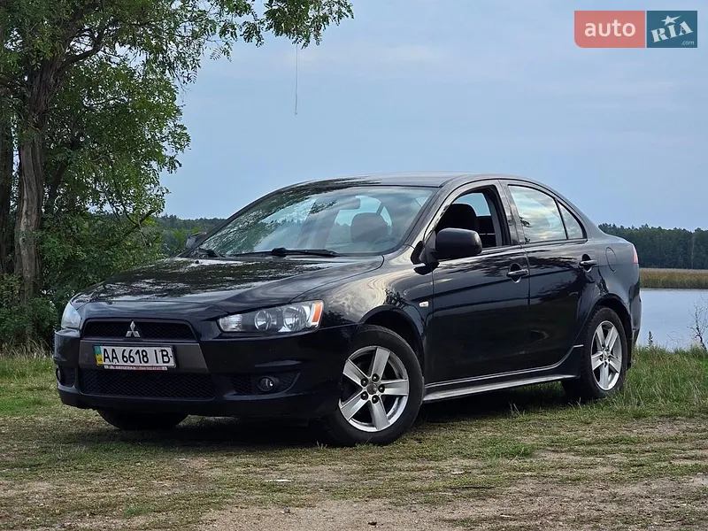 Mitsubishi Lancer